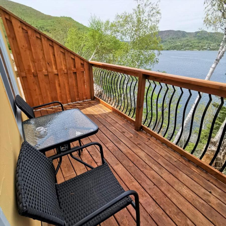 Knotty Pine Ocean Front Suite - Adults Only Ingonish Ngoại thất bức ảnh